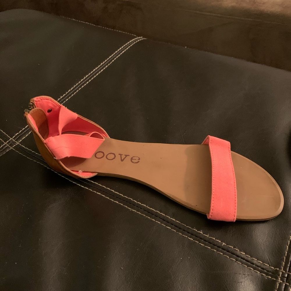 Shoe